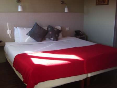 Buc Lounge Hotel Room photo