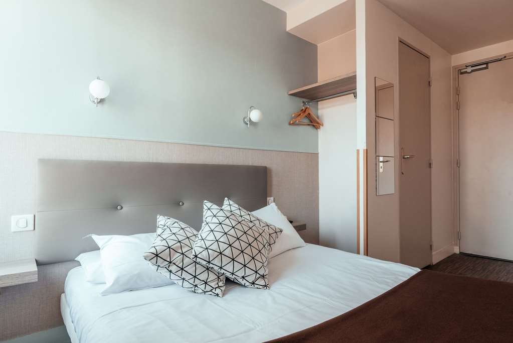 Buc Lounge Hotel Room photo